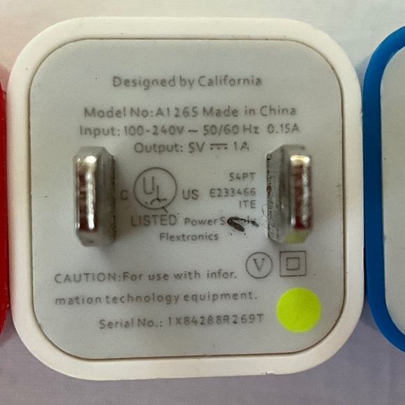 LOT/Three USB Power Adapter Charging Blocks - Picture 3 of 4